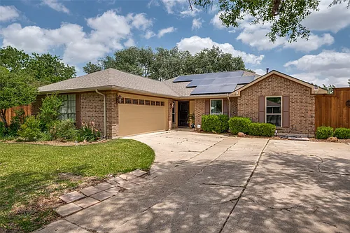 2515 Rosebud Cir Photo 1