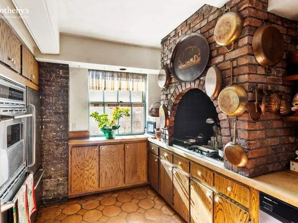 33 West 67th Street 6FE image 11 of 12
