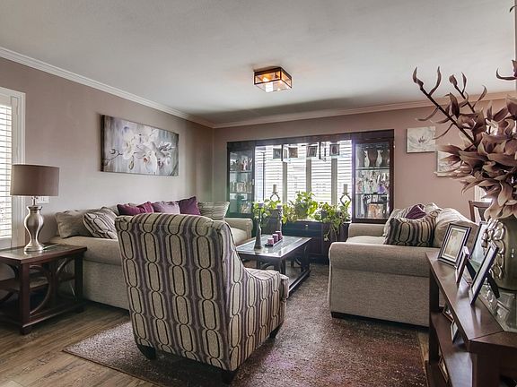 5th image of 1605 Manzana Way