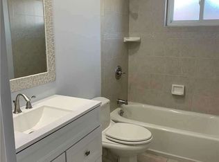 11 W 14th St, Deer Park, NY