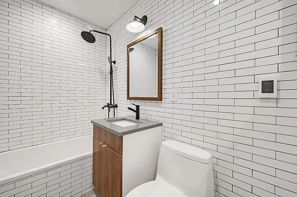 Rented by Canvas Property Group | media 16