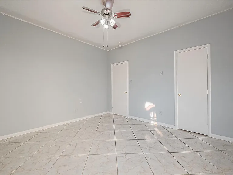 9407 Demsey Mill Dr — Photo 22