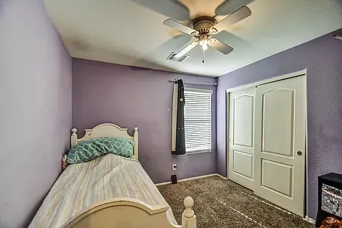 2114 S 102nd Ln — Photo 5