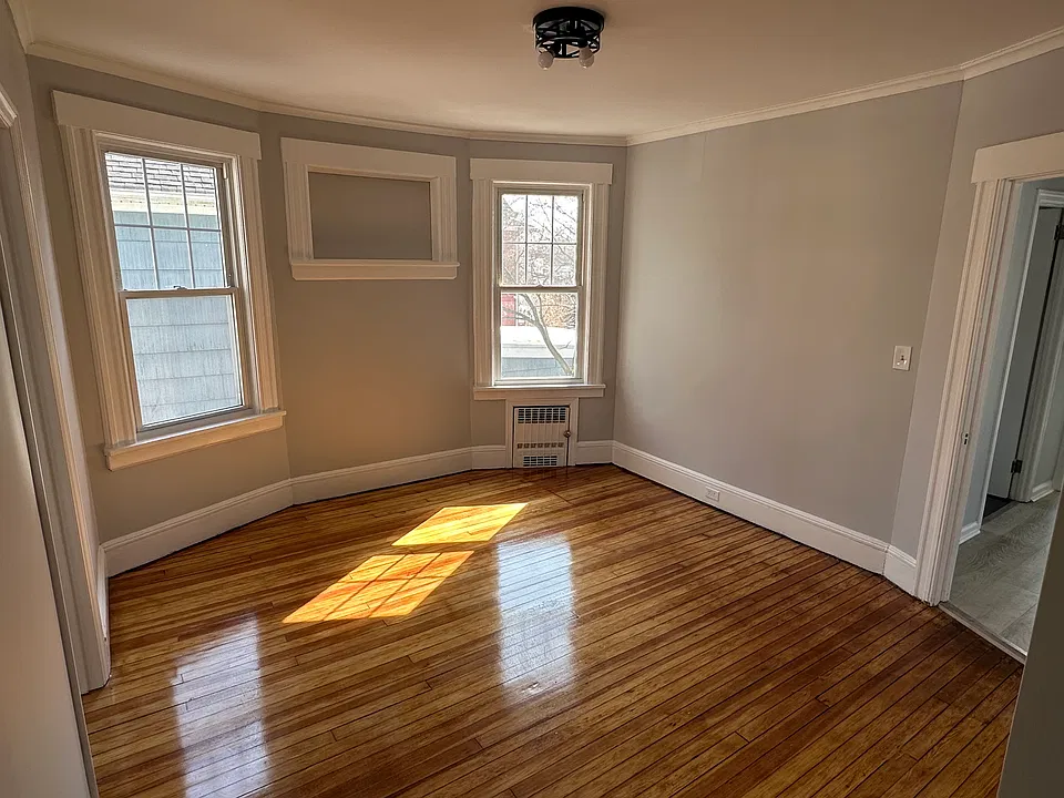 55 James St #2