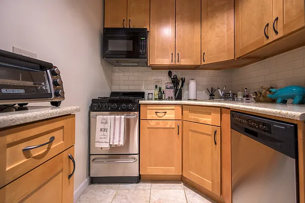 Rented by Brown Harris Stevens | media 24