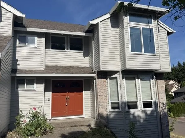 4981 Hampton Ct, Lake Oswego, OR 97035