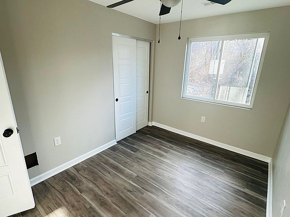 5th image of 71 Glenwood Ave