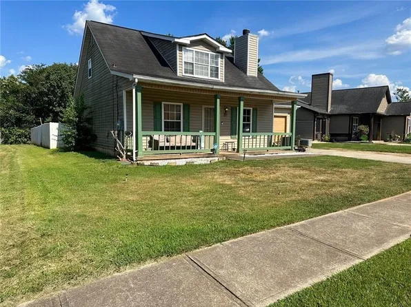 6682 Biscayne Blvd, Rex, GA 30273