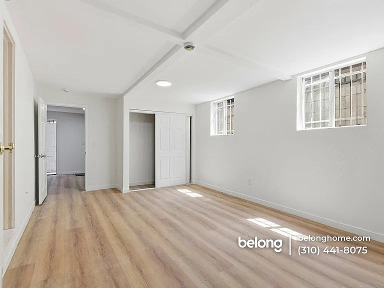 1410 Fedora St — Photo 6