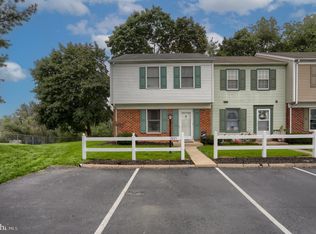 2021 Carlton Dr, Lebanon, PA 17042