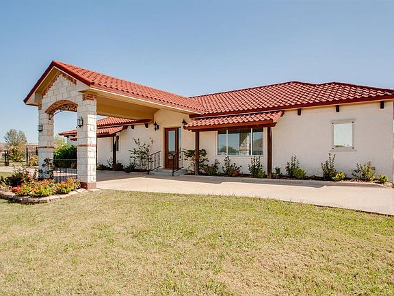 4th image of 2206 Janet Ct
