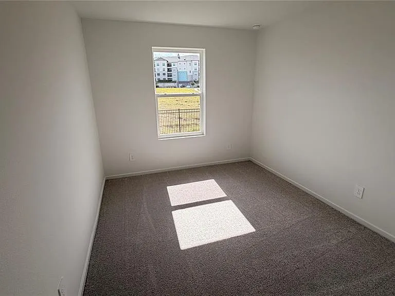806 Lynx St — Photo 24