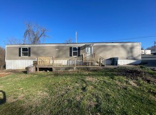 9 Hazel Ln, Crossville, TN 38555