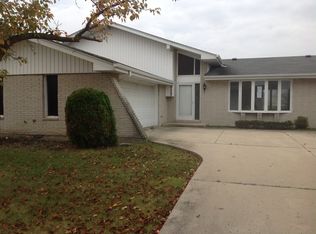 19424 Lake Lynwood Dr, Lynwood, IL
