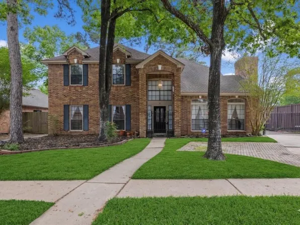 18319 Oakhampton Dr, Houston, TX 77084