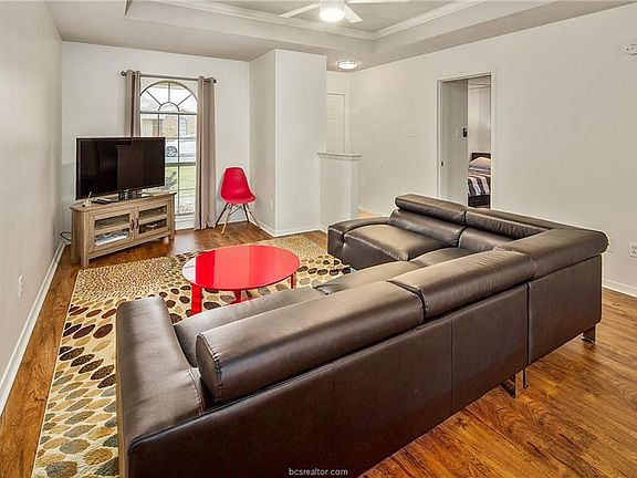 5th image of 902 Camellia Ct #A-b