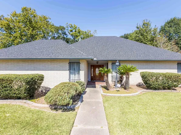1141 Balsam Ave, Baton Rouge, LA 70807