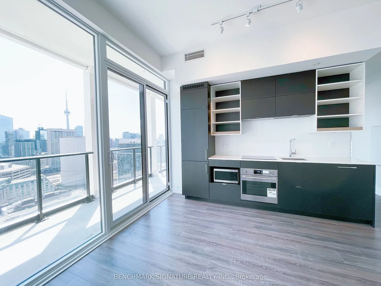 3 bed, $4,600 — Photo 3