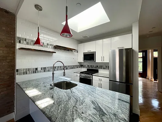 Rented by Nest Seekers International | media 1