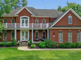9123 Curry Ln, Clarence Center, NY 14032