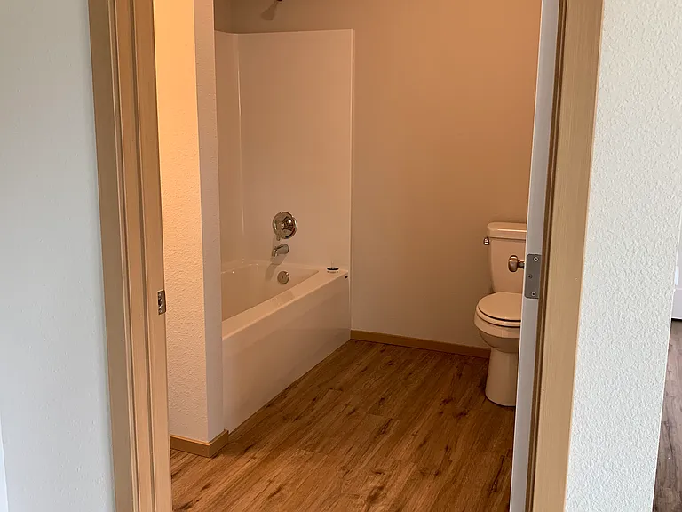 Whitney Lane Apartments — Photo 84