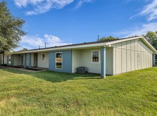 1 Country Place Rd #1, Lorena, TX 76655