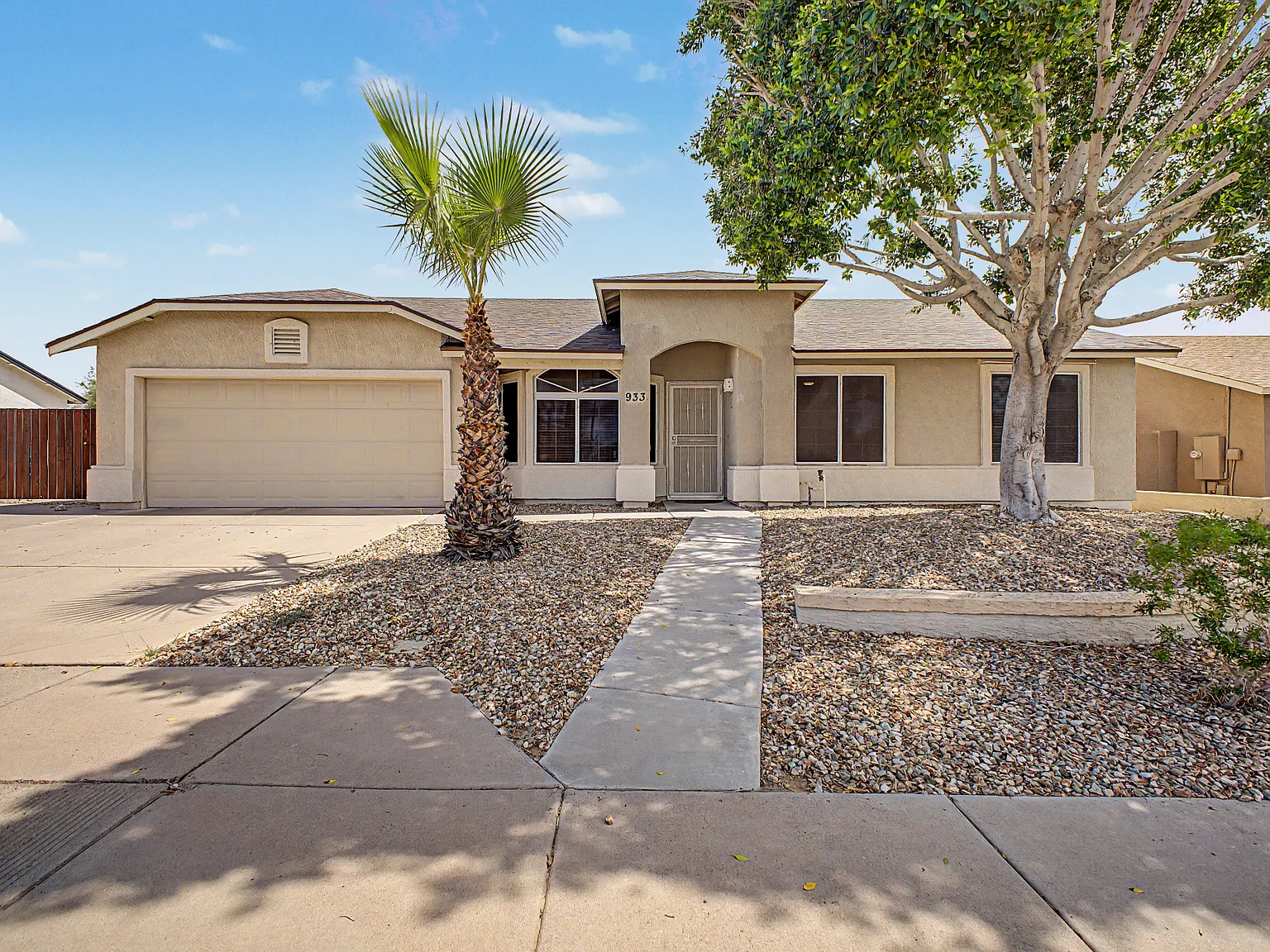 4 bed, 1701 sqft, $2,600 — Photo 1