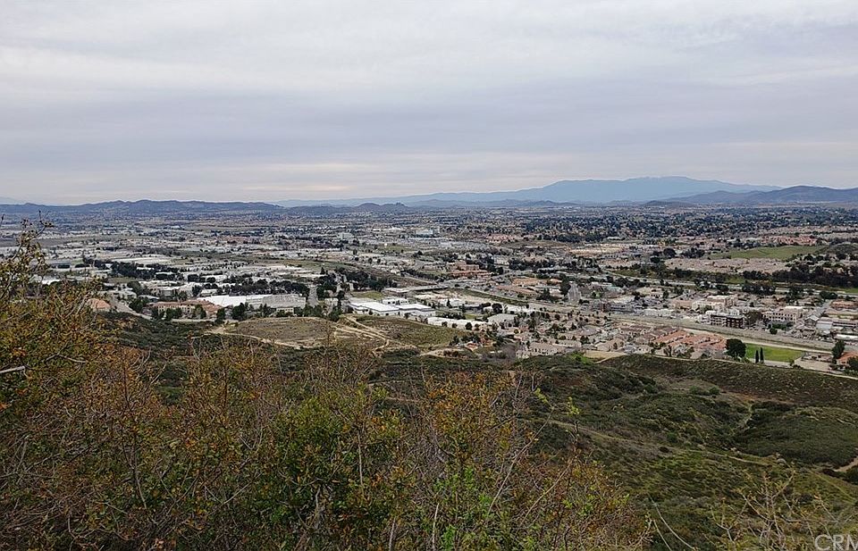 1st image of 44340 Camino Gatillo