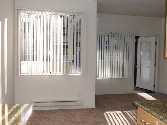 3rd image of 83 Marina Lakes Dr