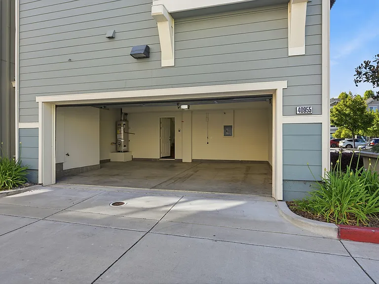 40955 Olmstead Ter — Photo 40