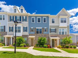 9808 Ainslie Downs St, Charlotte, NC 28273