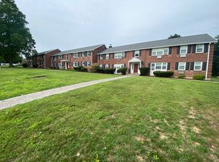 Summit Gardens, New Milford, CT 06776