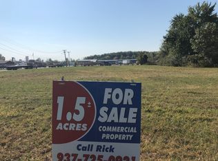 936 Cherry St, Blanchester, OH 45107