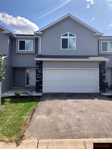 905 Bradbury Cir, Jordan, MN, 55352