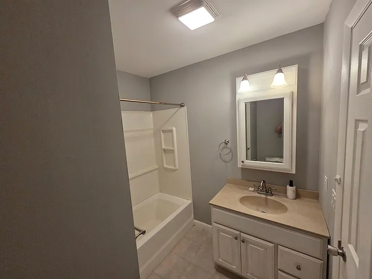 73 Tallow Wood Dr #1 — Photo 9
