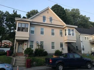 64-66 Hanks St, Lowell, MA 01852