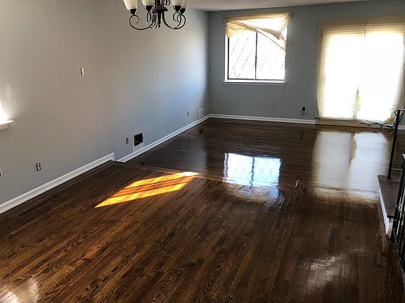 2nd image of 7127 Perri Ln