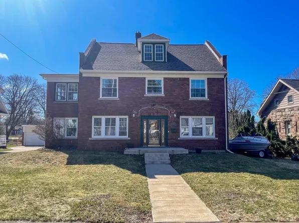 326 Clifton Dr, Erie, PA 16505