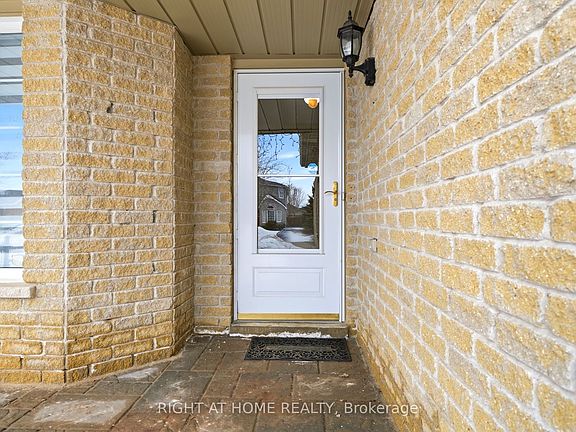 5th image of 68 Kraus Rd