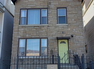 2858 N Drake Ave #1, Chicago, IL 60618