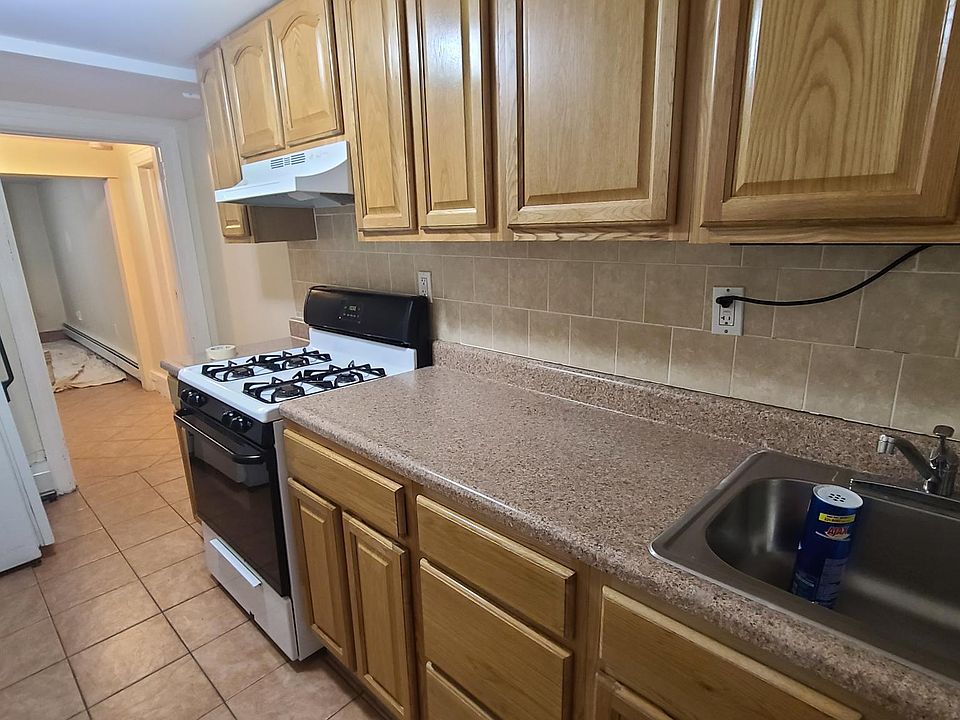 1st image of 2220 Lodovick Ave #1