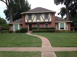 2301 Skylark Rd, Ponca City, OK 74604