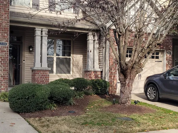 218 Windsor Chase Ct, Hermitage, TN 37076