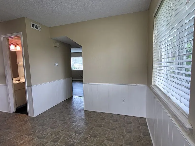 1626 Glenn Bo Dr — Photo 3