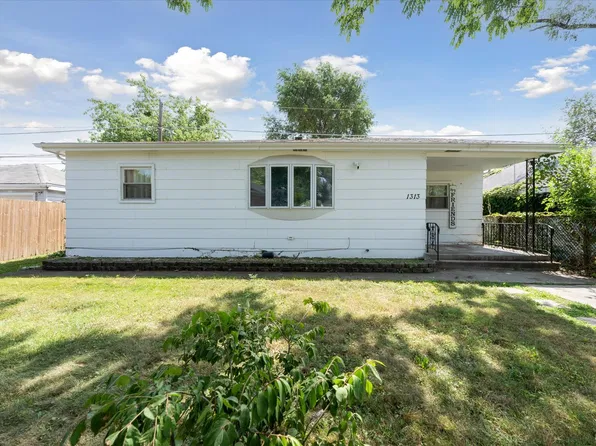 1313 Gordon Ave, Calumet City, IL 60409
