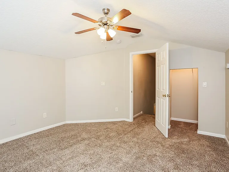 741 Indigo Run Dr — Photo 14
