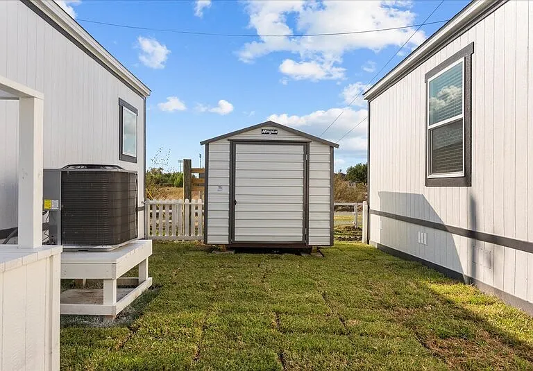 5110 Caicos Calle — Photo 48