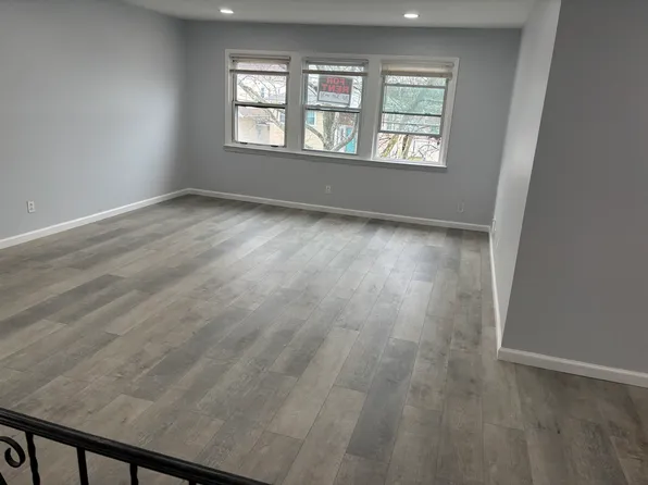 24 Briarwood Rd Floor 2, Jersey City, NJ 07305