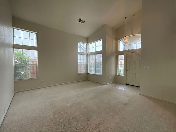 4th image of 4456 Shorebird Dr