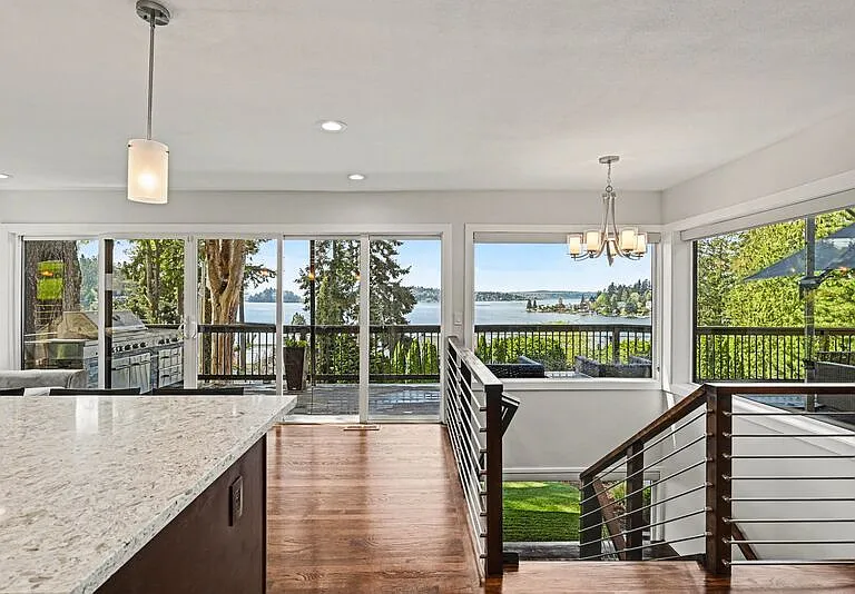 9544 Lake Washington Blvd NE — Photo 13